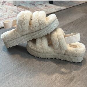 UGG Women's Tan Fluffy Slippers